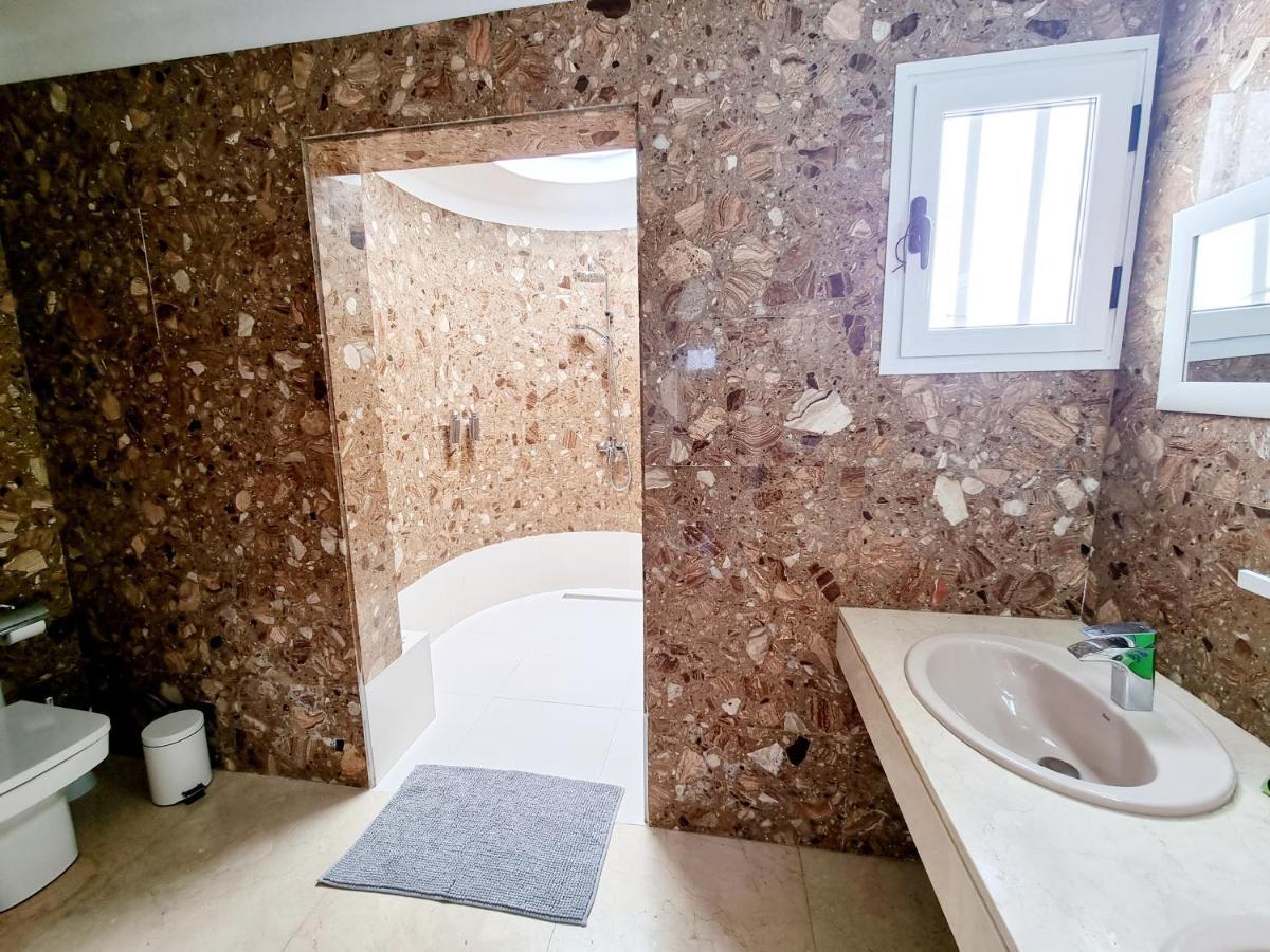 Luxury Coral Beach First Line Of The Sea Плая Онда Екстериор снимка